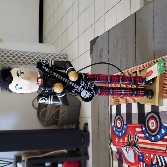 Home Elements Wooden Nutcracker - Picture 1 of 7